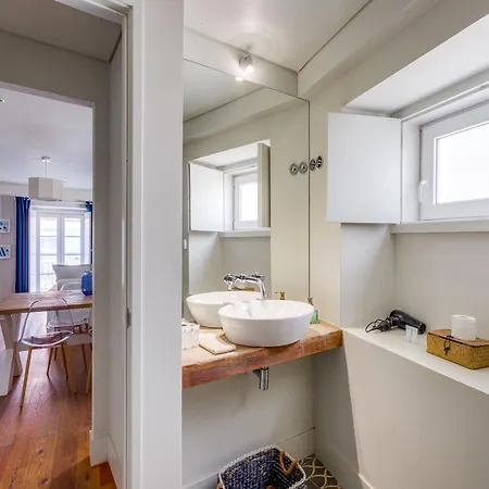 Apartment Akicity Cais Sodre Wish