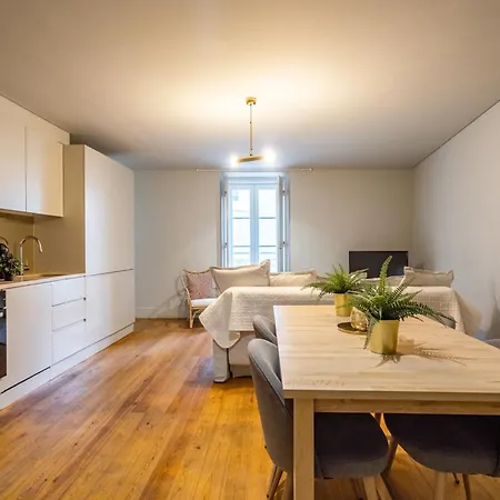 Apartment Akicity Cais Sodre Wish Lisbon