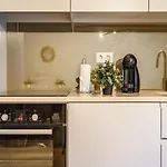 Apartment Akicity Cais Sodre Wish Lisbon