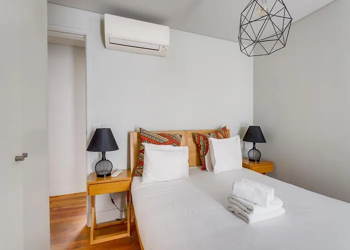 Apartment Akicity Cais Sodre Wish Lisbon